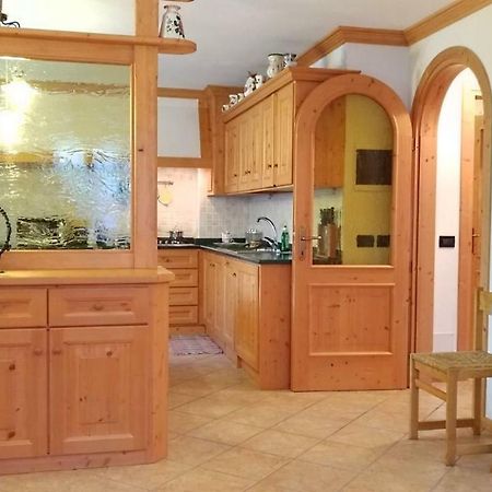 Apartament Casa Rossi Le Grazie  Zewnętrze zdjęcie
