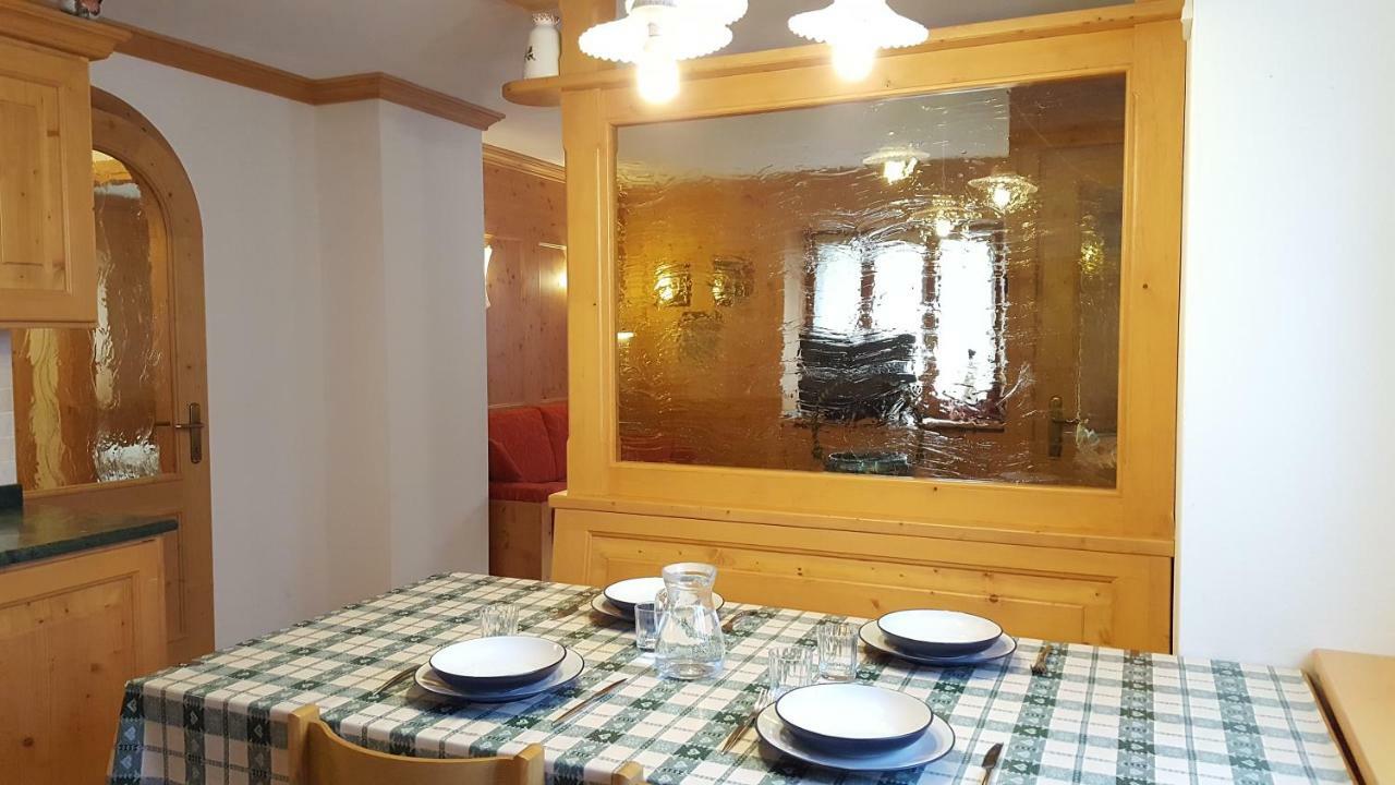 Apartament Casa Rossi Le Grazie  Zewnętrze zdjęcie