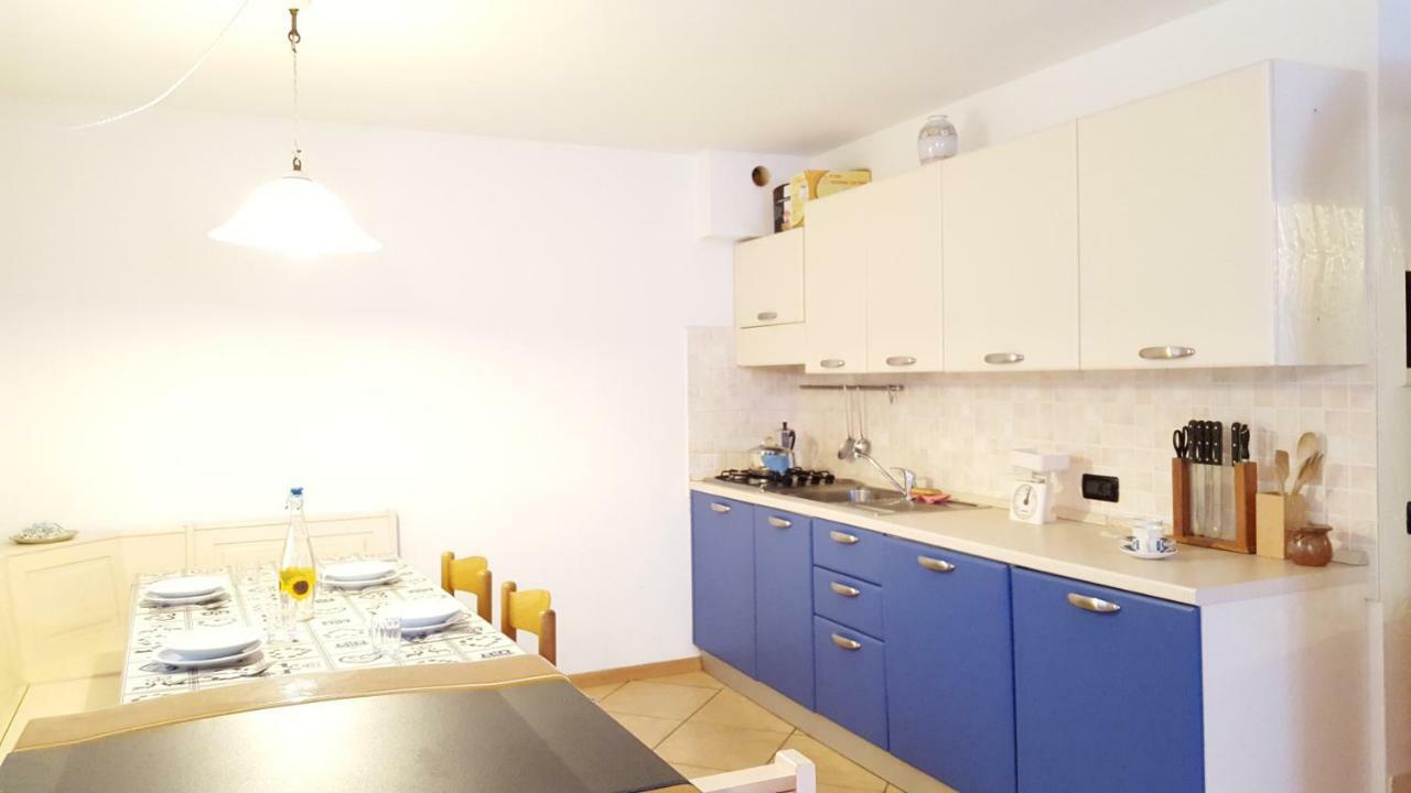 Apartament Casa Rossi Le Grazie  Zewnętrze zdjęcie