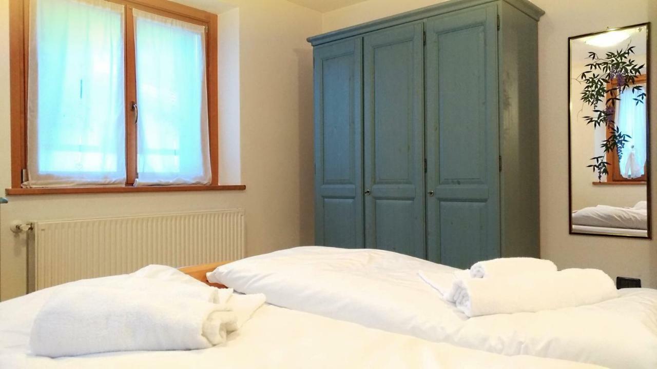 Apartament Casa Rossi Le Grazie  Zewnętrze zdjęcie