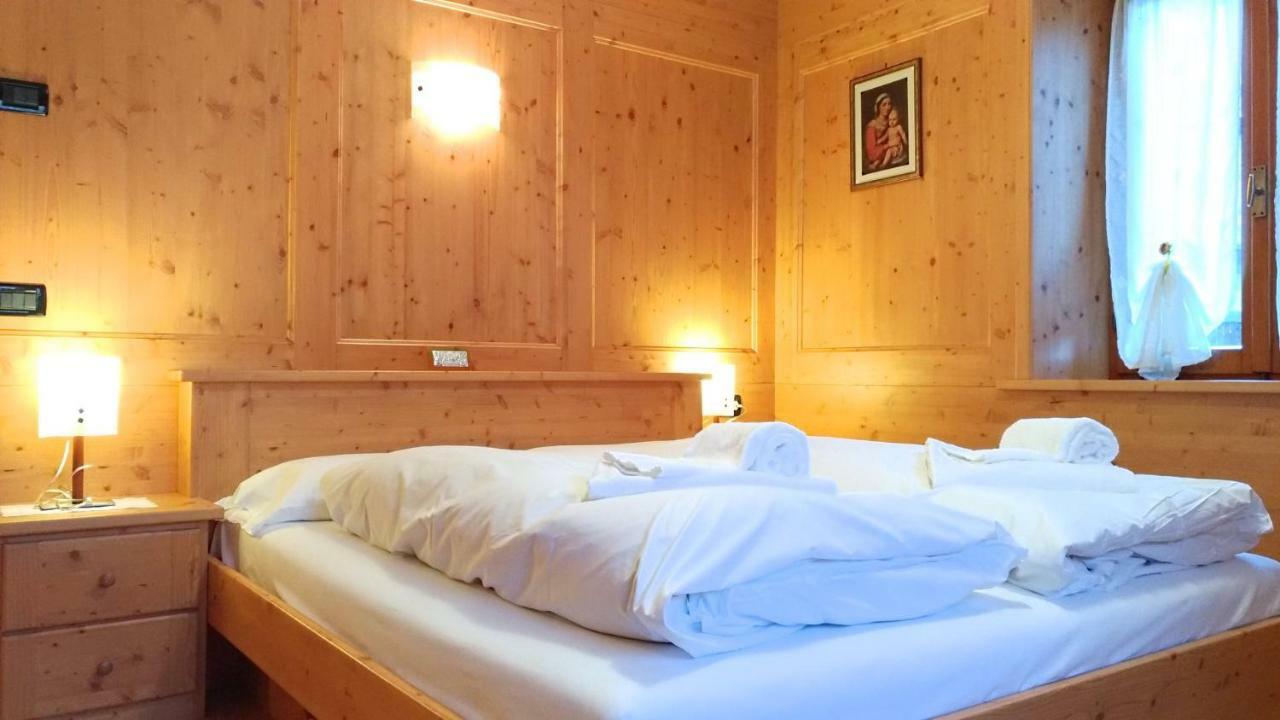 Apartament Casa Rossi Le Grazie  Zewnętrze zdjęcie