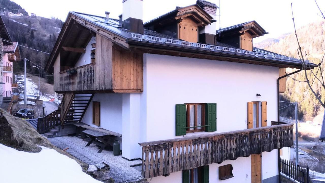 Apartament Casa Rossi Le Grazie  Zewnętrze zdjęcie