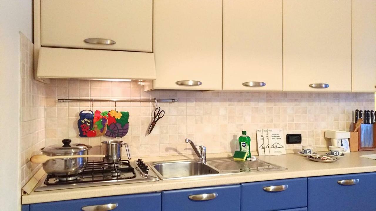 Apartament Casa Rossi Le Grazie  Zewnętrze zdjęcie