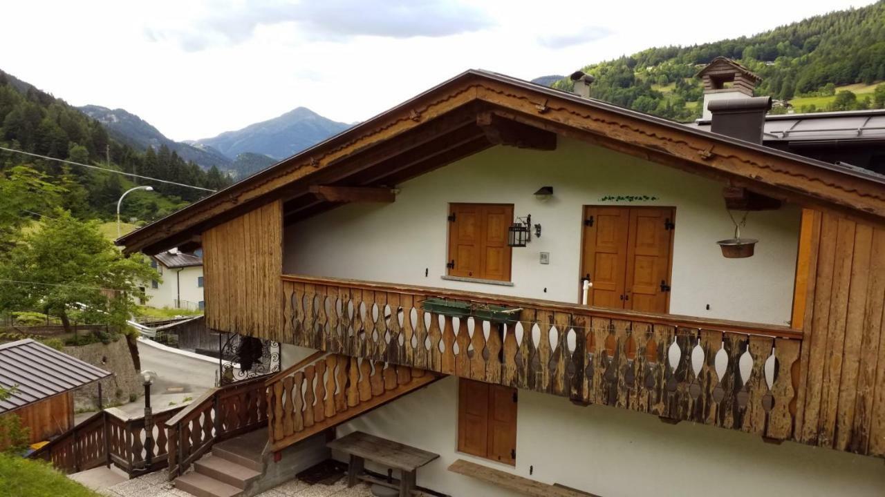 Apartament Casa Rossi Le Grazie  Zewnętrze zdjęcie